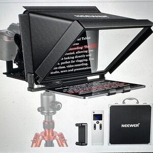 Neewer X12 Black Teleprompter for Digital Cameras--Gently Used